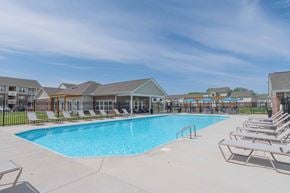 Grove City apartment for rent - The swimming pool at the Crossing at Grove City apartments in grove city ohio