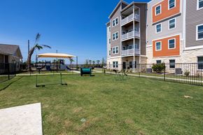 Beaumont apartment for rent - Dog park with a fence at Promenade apartments