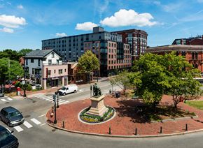 Portland apartment for rent - Hiawatha looking over Longfellow Square.