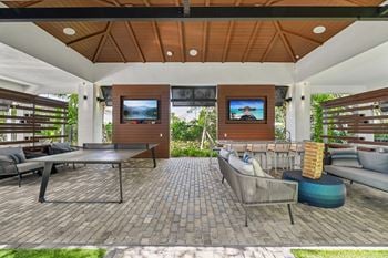 Courtyard & entertainment center