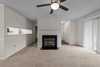 Lighted ceiling fan
