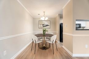 Rocky Mount apartment for rent - Elegant Dining Space at Rosewood at Colony Square, Rocky Mount, North Carolina