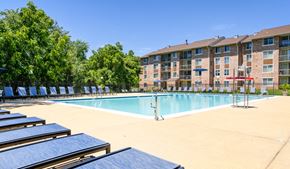 Burtonsville apartment for rent - Pool