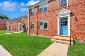 Essex apartment for rent - Building exterior