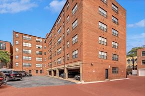 Washington apartment for rent - Optional parking garage at back of building.