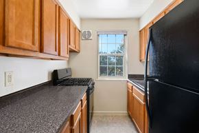 Hyattsville apartment for rent - Kitchen
