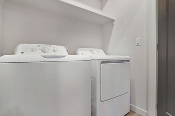 Full-size washer/dryer