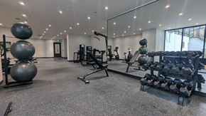 Hamilton apartment for rent - Gym Right