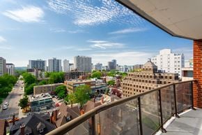 Hamilton apartment for rent - Balcony Right