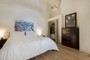 Denver apartment for rent - Denver Building Housing Furnished Bedroom Featuring High Ceilings