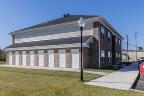 Lawrenceburg apartment for rent - Individual Storage