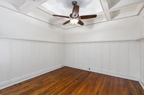 Portland apartment for rent - A room with a ceiling fan and wooden flooring at Midtown Apartments, Portland, OR, 97209