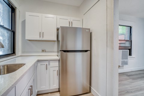 Floor plan for studio, 1 bath, 505 sqft