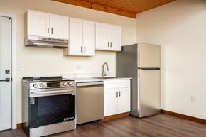 Portland apartment for rent - Kitchen with stove at Atomic Orchard Experiment, Portland, OR