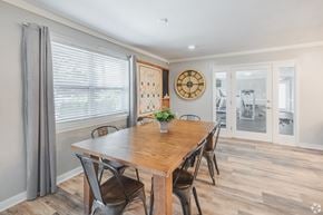Goose Creek apartment for rent - Dining Space at Brandywine Townhomes, South Carolina