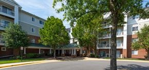 Woodbridge apartment for rent - exterior view at River Run, Woodbridge, 22193  