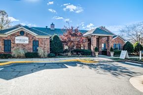 Manassas apartment for rent - Exterior View at The Regency Apartment Homes/Broad Pointe, Virginia