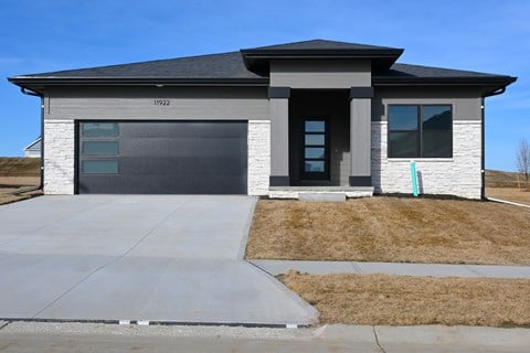 Floor plan for 4 beds, 3 baths