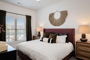 Kansas City apartment for rent - Gorgeous Bedroom at Converge KC Uptown, Kansas City, 64111