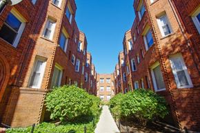 Chicago apartment for rent - Charming Exterior