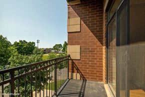 Chicago apartment for rent - Lovely views from the private balcony - 2 Bedroom