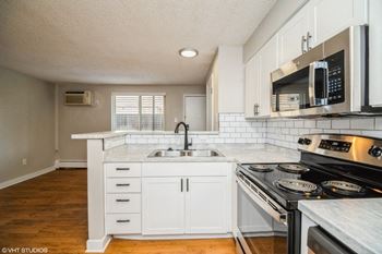 Tiled backsplash and countertop