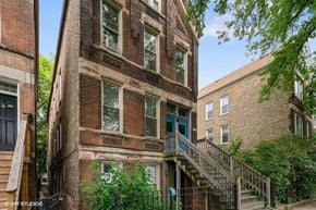 Chicago apartment for rent - Historic Exterior