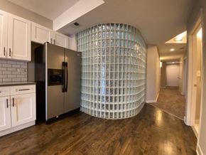 Chicago apartment for rent - Unique interior spaces