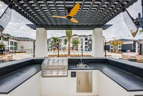Pensacola apartment for rent - Outdoor Kitchen