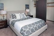 Minneapolis apartment for rent - Large bedroom with walk-in closet at 600 10th Ave apartments in Minneapolis, MN