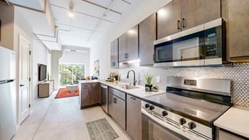 Concrete flooring (1st floor only)