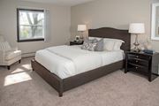 West Saint Paul apartment for rent - one plus den model, spacious bedroom