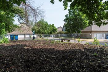 Outdoor pet exercise area
