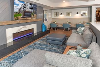 Fireplace lounge
