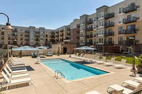 Shoreview apartment for rent - The McMillan Shoreview Exterior Sun Deck Pool