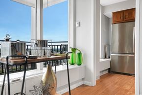 Minneapolis apartment for rent - Dining Area at The Original at West Lake Quarter, Minneapolis, Minnesota