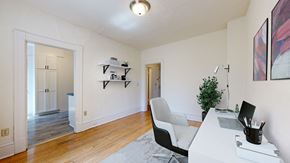 Minneapolis apartment for rent - Home Office Setup at The Park Apartments, Minneapolis, MN, 55403