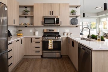 Long Lake apartment for rent - The Stax of Long Lake