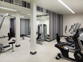 Minneapolis apartment for rent - Gym at The M on Hennepin, Minneapolis