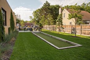 Saint Paul apartment for rent - outdoor patio with bocce ball court