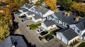 Logan townhouse for rent - Mount Logan Townhomes