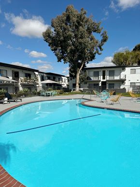 San Diego apartment for rent - swimming pool at Mission Valley, San Diego