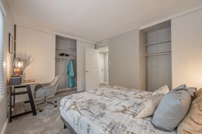 Danville apartment for rent - a bedroom with a bed and a closet at Danville Park, Danville, CA