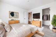 Union City apartment for rent - Bedroom With TV at Summerhill Place Apartments, Union City