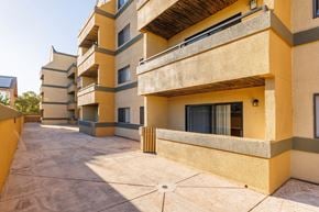 Concord apartment for rent - A sunny day at a courtyard surrounded by buildings.
