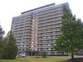 London apartment for rent - exterior building photo