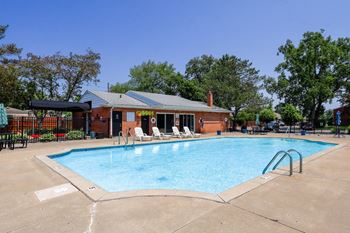 Sparkling swimming pool