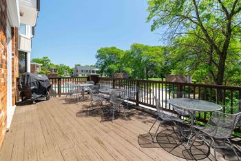 Sundeck