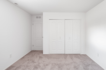 Tailored carpets in bedrooms