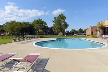 Sparkling swimming pool